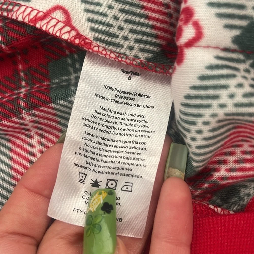 Aeropostale Hello Kitty Red and Green Plaid Fleece Joggers Pajama Pants